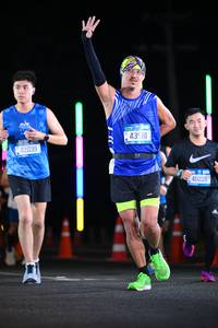 BIB: 42039, 43561, 40226
                            <button type="button" onclick="openModal(19901015)" class="btn btn-primary btn-sm float-right btn-popup" data-toggle="modal" data-target=".modal-high-quality">
                        <i class="fas fa-shopping-cart"></i> Add to Cart
                    </button>
                                            <button type="button" onclick="isThisMe(19901015, true)" class="btn btn-success btn-sm float-right btn-popup btn-isme hidden" data-toggle="tooltip" data-placement="bottom" title="นี่คือรูปของคุณใช่ไหม คลิกที่นี่เพื่อเอาเข้าอัลบั้ม">
                        <i class="fas fa-plus"></i> Add to album
                    </button>
                    <button type="button" onclick="isThisMe(19901015, false)" class="btn btn-warning btn-sm float-right btn-popup btn-isnotme hidden">
                        <i class="fas fa-ban"></i> Remove from album
                    </button>