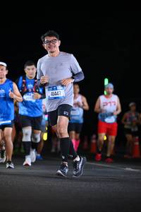 BIB: 41447
                            <button type="button" onclick="openModal(19941484)" class="btn btn-primary btn-sm float-right btn-popup" data-toggle="modal" data-target=".modal-high-quality">
                        <i class="fas fa-shopping-cart"></i> Add to Cart
                    </button>
                                            <button type="button" onclick="isThisMe(19941484, true)" class="btn btn-success btn-sm float-right btn-popup btn-isme hidden" data-toggle="tooltip" data-placement="bottom" title="นี่คือรูปของคุณใช่ไหม คลิกที่นี่เพื่อเอาเข้าอัลบั้ม">
                        <i class="fas fa-plus"></i> Add to album
                    </button>
                    <button type="button" onclick="isThisMe(19941484, false)" class="btn btn-warning btn-sm float-right btn-popup btn-isnotme hidden">
                        <i class="fas fa-ban"></i> Remove from album
                    </button>