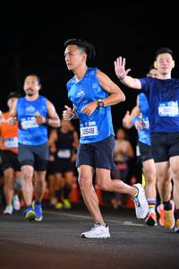 BIB: 40648, 814
                            <button type="button" onclick="openModal(19927350)" class="btn btn-primary btn-sm float-right btn-popup" data-toggle="modal" data-target=".modal-high-quality">
                        <i class="fas fa-shopping-cart"></i> Add to Cart
                    </button>
                                            <button type="button" onclick="isThisMe(19927350, true)" class="btn btn-success btn-sm float-right btn-popup btn-isme hidden" data-toggle="tooltip" data-placement="bottom" title="นี่คือรูปของคุณใช่ไหม คลิกที่นี่เพื่อเอาเข้าอัลบั้ม">
                        <i class="fas fa-plus"></i> Add to album
                    </button>
                    <button type="button" onclick="isThisMe(19927350, false)" class="btn btn-warning btn-sm float-right btn-popup btn-isnotme hidden">
                        <i class="fas fa-ban"></i> Remove from album
                    </button>