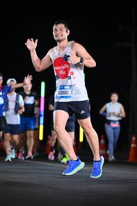 BIB: 43980
                            <button type="button" onclick="openModal(19927501)" class="btn btn-primary btn-sm float-right btn-popup" data-toggle="modal" data-target=".modal-high-quality">
                        <i class="fas fa-shopping-cart"></i> Add to Cart
                    </button>
                                            <button type="button" onclick="isThisMe(19927501, true)" class="btn btn-success btn-sm float-right btn-popup btn-isme hidden" data-toggle="tooltip" data-placement="bottom" title="นี่คือรูปของคุณใช่ไหม คลิกที่นี่เพื่อเอาเข้าอัลบั้ม">
                        <i class="fas fa-plus"></i> Add to album
                    </button>
                    <button type="button" onclick="isThisMe(19927501, false)" class="btn btn-warning btn-sm float-right btn-popup btn-isnotme hidden">
                        <i class="fas fa-ban"></i> Remove from album
                    </button>