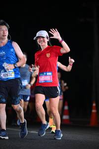 BIB: 140, 42674, 45891
                            <button type="button" onclick="openModal(19946753)" class="btn btn-primary btn-sm float-right btn-popup" data-toggle="modal" data-target=".modal-high-quality">
                        <i class="fas fa-shopping-cart"></i> Add to Cart
                    </button>
                                            <button type="button" onclick="isThisMe(19946753, true)" class="btn btn-success btn-sm float-right btn-popup btn-isme hidden" data-toggle="tooltip" data-placement="bottom" title="นี่คือรูปของคุณใช่ไหม คลิกที่นี่เพื่อเอาเข้าอัลบั้ม">
                        <i class="fas fa-plus"></i> Add to album
                    </button>
                    <button type="button" onclick="isThisMe(19946753, false)" class="btn btn-warning btn-sm float-right btn-popup btn-isnotme hidden">
                        <i class="fas fa-ban"></i> Remove from album
                    </button>