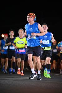 BIB: 42051, 41878
                            <button type="button" onclick="openModal(19950063)" class="btn btn-primary btn-sm float-right btn-popup" data-toggle="modal" data-target=".modal-high-quality">
                        <i class="fas fa-shopping-cart"></i> Add to Cart
                    </button>
                                            <button type="button" onclick="isThisMe(19950063, true)" class="btn btn-success btn-sm float-right btn-popup btn-isme hidden" data-toggle="tooltip" data-placement="bottom" title="นี่คือรูปของคุณใช่ไหม คลิกที่นี่เพื่อเอาเข้าอัลบั้ม">
                        <i class="fas fa-plus"></i> Add to album
                    </button>
                    <button type="button" onclick="isThisMe(19950063, false)" class="btn btn-warning btn-sm float-right btn-popup btn-isnotme hidden">
                        <i class="fas fa-ban"></i> Remove from album
                    </button>