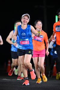 BIB: 2311, 45119, 45402, 431
                            <button type="button" onclick="openModal(19946277)" class="btn btn-primary btn-sm float-right btn-popup" data-toggle="modal" data-target=".modal-high-quality">
                        <i class="fas fa-shopping-cart"></i> Add to Cart
                    </button>
                                            <button type="button" onclick="isThisMe(19946277, true)" class="btn btn-success btn-sm float-right btn-popup btn-isme hidden" data-toggle="tooltip" data-placement="bottom" title="นี่คือรูปของคุณใช่ไหม คลิกที่นี่เพื่อเอาเข้าอัลบั้ม">
                        <i class="fas fa-plus"></i> Add to album
                    </button>
                    <button type="button" onclick="isThisMe(19946277, false)" class="btn btn-warning btn-sm float-right btn-popup btn-isnotme hidden">
                        <i class="fas fa-ban"></i> Remove from album
                    </button>