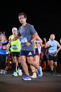 BIB: 40130, 212
                            <button type="button" onclick="openModal(19947015)" class="btn btn-primary btn-sm float-right btn-popup" data-toggle="modal" data-target=".modal-high-quality">
                        <i class="fas fa-shopping-cart"></i> Add to Cart
                    </button>
                                            <button type="button" onclick="isThisMe(19947015, true)" class="btn btn-success btn-sm float-right btn-popup btn-isme hidden" data-toggle="tooltip" data-placement="bottom" title="นี่คือรูปของคุณใช่ไหม คลิกที่นี่เพื่อเอาเข้าอัลบั้ม">
                        <i class="fas fa-plus"></i> Add to album
                    </button>
                    <button type="button" onclick="isThisMe(19947015, false)" class="btn btn-warning btn-sm float-right btn-popup btn-isnotme hidden">
                        <i class="fas fa-ban"></i> Remove from album
                    </button>