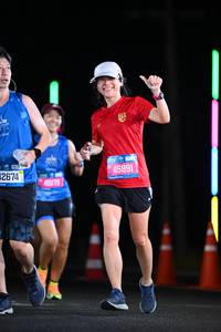 BIB: 2674, 45175, 45891
                            <button type="button" onclick="openModal(19946685)" class="btn btn-primary btn-sm float-right btn-popup" data-toggle="modal" data-target=".modal-high-quality">
                        <i class="fas fa-shopping-cart"></i> Add to Cart
                    </button>
                                            <button type="button" onclick="isThisMe(19946685, true)" class="btn btn-success btn-sm float-right btn-popup btn-isme hidden" data-toggle="tooltip" data-placement="bottom" title="นี่คือรูปของคุณใช่ไหม คลิกที่นี่เพื่อเอาเข้าอัลบั้ม">
                        <i class="fas fa-plus"></i> Add to album
                    </button>
                    <button type="button" onclick="isThisMe(19946685, false)" class="btn btn-warning btn-sm float-right btn-popup btn-isnotme hidden">
                        <i class="fas fa-ban"></i> Remove from album
                    </button>