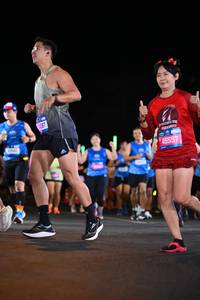 BIB: 42546, 45557
                            <button type="button" onclick="openModal(19947279)" class="btn btn-primary btn-sm float-right btn-popup" data-toggle="modal" data-target=".modal-high-quality">
                        <i class="fas fa-shopping-cart"></i> Add to Cart
                    </button>
                                            <button type="button" onclick="isThisMe(19947279, true)" class="btn btn-success btn-sm float-right btn-popup btn-isme hidden" data-toggle="tooltip" data-placement="bottom" title="นี่คือรูปของคุณใช่ไหม คลิกที่นี่เพื่อเอาเข้าอัลบั้ม">
                        <i class="fas fa-plus"></i> Add to album
                    </button>
                    <button type="button" onclick="isThisMe(19947279, false)" class="btn btn-warning btn-sm float-right btn-popup btn-isnotme hidden">
                        <i class="fas fa-ban"></i> Remove from album
                    </button>