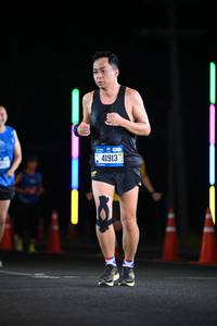 BIB: 41913
                            <button type="button" onclick="openModal(19945112)" class="btn btn-primary btn-sm float-right btn-popup" data-toggle="modal" data-target=".modal-high-quality">
                        <i class="fas fa-shopping-cart"></i> Add to Cart
                    </button>
                                            <button type="button" onclick="isThisMe(19945112, true)" class="btn btn-success btn-sm float-right btn-popup btn-isme hidden" data-toggle="tooltip" data-placement="bottom" title="นี่คือรูปของคุณใช่ไหม คลิกที่นี่เพื่อเอาเข้าอัลบั้ม">
                        <i class="fas fa-plus"></i> Add to album
                    </button>
                    <button type="button" onclick="isThisMe(19945112, false)" class="btn btn-warning btn-sm float-right btn-popup btn-isnotme hidden">
                        <i class="fas fa-ban"></i> Remove from album
                    </button>