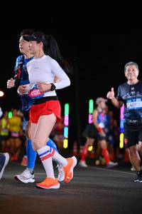 BIB: 4528, 42353
                            <button type="button" onclick="openModal(19940319)" class="btn btn-primary btn-sm float-right btn-popup" data-toggle="modal" data-target=".modal-high-quality">
                        <i class="fas fa-shopping-cart"></i> Add to Cart
                    </button>
                                            <button type="button" onclick="isThisMe(19940319, true)" class="btn btn-success btn-sm float-right btn-popup btn-isme hidden" data-toggle="tooltip" data-placement="bottom" title="นี่คือรูปของคุณใช่ไหม คลิกที่นี่เพื่อเอาเข้าอัลบั้ม">
                        <i class="fas fa-plus"></i> Add to album
                    </button>
                    <button type="button" onclick="isThisMe(19940319, false)" class="btn btn-warning btn-sm float-right btn-popup btn-isnotme hidden">
                        <i class="fas fa-ban"></i> Remove from album
                    </button>