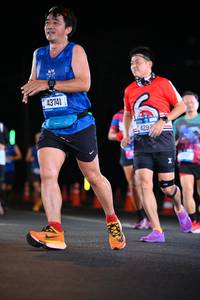 BIB: 43741, 4292
                            <button type="button" onclick="openModal(19928983)" class="btn btn-primary btn-sm float-right btn-popup" data-toggle="modal" data-target=".modal-high-quality">
                        <i class="fas fa-shopping-cart"></i> Add to Cart
                    </button>
                                            <button type="button" onclick="isThisMe(19928983, true)" class="btn btn-success btn-sm float-right btn-popup btn-isme hidden" data-toggle="tooltip" data-placement="bottom" title="นี่คือรูปของคุณใช่ไหม คลิกที่นี่เพื่อเอาเข้าอัลบั้ม">
                        <i class="fas fa-plus"></i> Add to album
                    </button>
                    <button type="button" onclick="isThisMe(19928983, false)" class="btn btn-warning btn-sm float-right btn-popup btn-isnotme hidden">
                        <i class="fas fa-ban"></i> Remove from album
                    </button>