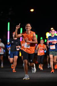BIB: 21517
                            <button type="button" onclick="openModal(20103194)" class="btn btn-primary btn-sm float-right btn-popup" data-toggle="modal" data-target=".modal-high-quality">
                        <i class="fas fa-shopping-cart"></i> Add to Cart
                    </button>
                                            <button type="button" onclick="isThisMe(20103194, true)" class="btn btn-success btn-sm float-right btn-popup btn-isme hidden" data-toggle="tooltip" data-placement="bottom" title="นี่คือรูปของคุณใช่ไหม คลิกที่นี่เพื่อเอาเข้าอัลบั้ม">
                        <i class="fas fa-plus"></i> Add to album
                    </button>
                    <button type="button" onclick="isThisMe(20103194, false)" class="btn btn-warning btn-sm float-right btn-popup btn-isnotme hidden">
                        <i class="fas fa-ban"></i> Remove from album
                    </button>