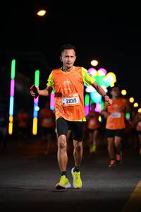 BIB: 114, 61012
                            <button type="button" onclick="openModal(20104756)" class="btn btn-primary btn-sm float-right btn-popup" data-toggle="modal" data-target=".modal-high-quality">
                        <i class="fas fa-shopping-cart"></i> Add to Cart
                    </button>
                                            <button type="button" onclick="isThisMe(20104756, true)" class="btn btn-success btn-sm float-right btn-popup btn-isme hidden" data-toggle="tooltip" data-placement="bottom" title="นี่คือรูปของคุณใช่ไหม คลิกที่นี่เพื่อเอาเข้าอัลบั้ม">
                        <i class="fas fa-plus"></i> Add to album
                    </button>
                    <button type="button" onclick="isThisMe(20104756, false)" class="btn btn-warning btn-sm float-right btn-popup btn-isnotme hidden">
                        <i class="fas fa-ban"></i> Remove from album
                    </button>