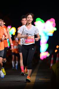 BIB: 100, 76212
                            <button type="button" onclick="openModal(20126292)" class="btn btn-primary btn-sm float-right btn-popup" data-toggle="modal" data-target=".modal-high-quality">
                        <i class="fas fa-shopping-cart"></i> Add to Cart
                    </button>
                                            <button type="button" onclick="isThisMe(20126292, true)" class="btn btn-success btn-sm float-right btn-popup btn-isme hidden" data-toggle="tooltip" data-placement="bottom" title="นี่คือรูปของคุณใช่ไหม คลิกที่นี่เพื่อเอาเข้าอัลบั้ม">
                        <i class="fas fa-plus"></i> Add to album
                    </button>
                    <button type="button" onclick="isThisMe(20126292, false)" class="btn btn-warning btn-sm float-right btn-popup btn-isnotme hidden">
                        <i class="fas fa-ban"></i> Remove from album
                    </button>