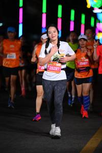 BIB: 26287, 25467
                            <button type="button" onclick="openModal(20187599)" class="btn btn-primary btn-sm float-right btn-popup" data-toggle="modal" data-target=".modal-high-quality">
                        <i class="fas fa-shopping-cart"></i> Add to Cart
                    </button>
                                            <button type="button" onclick="isThisMe(20187599, true)" class="btn btn-success btn-sm float-right btn-popup btn-isme hidden" data-toggle="tooltip" data-placement="bottom" title="นี่คือรูปของคุณใช่ไหม คลิกที่นี่เพื่อเอาเข้าอัลบั้ม">
                        <i class="fas fa-plus"></i> Add to album
                    </button>
                    <button type="button" onclick="isThisMe(20187599, false)" class="btn btn-warning btn-sm float-right btn-popup btn-isnotme hidden">
                        <i class="fas fa-ban"></i> Remove from album
                    </button>
