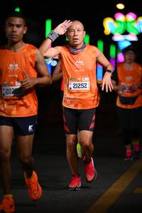 BIB: 29212, 20205
                            <button type="button" onclick="openModal(20178818)" class="btn btn-primary btn-sm float-right btn-popup" data-toggle="modal" data-target=".modal-high-quality">
                        <i class="fas fa-shopping-cart"></i> Add to Cart
                    </button>
                                            <button type="button" onclick="isThisMe(20178818, true)" class="btn btn-success btn-sm float-right btn-popup btn-isme hidden" data-toggle="tooltip" data-placement="bottom" title="นี่คือรูปของคุณใช่ไหม คลิกที่นี่เพื่อเอาเข้าอัลบั้ม">
                        <i class="fas fa-plus"></i> Add to album
                    </button>
                    <button type="button" onclick="isThisMe(20178818, false)" class="btn btn-warning btn-sm float-right btn-popup btn-isnotme hidden">
                        <i class="fas fa-ban"></i> Remove from album
                    </button>