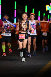 BIB: 990, 26793, 0282
                            <button type="button" onclick="openModal(20176285)" class="btn btn-primary btn-sm float-right btn-popup" data-toggle="modal" data-target=".modal-high-quality">
                        <i class="fas fa-shopping-cart"></i> Add to Cart
                    </button>
                                            <button type="button" onclick="isThisMe(20176285, true)" class="btn btn-success btn-sm float-right btn-popup btn-isme hidden" data-toggle="tooltip" data-placement="bottom" title="นี่คือรูปของคุณใช่ไหม คลิกที่นี่เพื่อเอาเข้าอัลบั้ม">
                        <i class="fas fa-plus"></i> Add to album
                    </button>
                    <button type="button" onclick="isThisMe(20176285, false)" class="btn btn-warning btn-sm float-right btn-popup btn-isnotme hidden">
                        <i class="fas fa-ban"></i> Remove from album
                    </button>