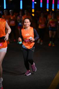 BIB: 052
                            <button type="button" onclick="openModal(20182218)" class="btn btn-primary btn-sm float-right btn-popup" data-toggle="modal" data-target=".modal-high-quality">
                        <i class="fas fa-shopping-cart"></i> Add to Cart
                    </button>
                                            <button type="button" onclick="isThisMe(20182218, true)" class="btn btn-success btn-sm float-right btn-popup btn-isme hidden" data-toggle="tooltip" data-placement="bottom" title="นี่คือรูปของคุณใช่ไหม คลิกที่นี่เพื่อเอาเข้าอัลบั้ม">
                        <i class="fas fa-plus"></i> Add to album
                    </button>
                    <button type="button" onclick="isThisMe(20182218, false)" class="btn btn-warning btn-sm float-right btn-popup btn-isnotme hidden">
                        <i class="fas fa-ban"></i> Remove from album
                    </button>