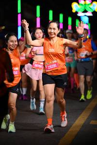 BIB: 104, 26756, 26281
                            <button type="button" onclick="openModal(20063548)" class="btn btn-primary btn-sm float-right btn-popup" data-toggle="modal" data-target=".modal-high-quality">
                        <i class="fas fa-shopping-cart"></i> Add to Cart
                    </button>
                                            <button type="button" onclick="isThisMe(20063548, true)" class="btn btn-success btn-sm float-right btn-popup btn-isme hidden" data-toggle="tooltip" data-placement="bottom" title="นี่คือรูปของคุณใช่ไหม คลิกที่นี่เพื่อเอาเข้าอัลบั้ม">
                        <i class="fas fa-plus"></i> Add to album
                    </button>
                    <button type="button" onclick="isThisMe(20063548, false)" class="btn btn-warning btn-sm float-right btn-popup btn-isnotme hidden">
                        <i class="fas fa-ban"></i> Remove from album
                    </button>