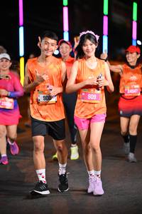 BIB: 410, 25524, 900, 909, 24547
                            <button type="button" onclick="openModal(20187019)" class="btn btn-primary btn-sm float-right btn-popup" data-toggle="modal" data-target=".modal-high-quality">
                        <i class="fas fa-shopping-cart"></i> Add to Cart
                    </button>
                                            <button type="button" onclick="isThisMe(20187019, true)" class="btn btn-success btn-sm float-right btn-popup btn-isme hidden" data-toggle="tooltip" data-placement="bottom" title="นี่คือรูปของคุณใช่ไหม คลิกที่นี่เพื่อเอาเข้าอัลบั้ม">
                        <i class="fas fa-plus"></i> Add to album
                    </button>
                    <button type="button" onclick="isThisMe(20187019, false)" class="btn btn-warning btn-sm float-right btn-popup btn-isnotme hidden">
                        <i class="fas fa-ban"></i> Remove from album
                    </button>