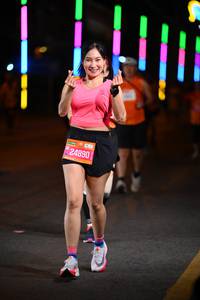 BIB: 24890, 400
                            <button type="button" onclick="openModal(20185306)" class="btn btn-primary btn-sm float-right btn-popup" data-toggle="modal" data-target=".modal-high-quality">
                        <i class="fas fa-shopping-cart"></i> Add to Cart
                    </button>
                                            <button type="button" onclick="isThisMe(20185306, true)" class="btn btn-success btn-sm float-right btn-popup btn-isme hidden" data-toggle="tooltip" data-placement="bottom" title="นี่คือรูปของคุณใช่ไหม คลิกที่นี่เพื่อเอาเข้าอัลบั้ม">
                        <i class="fas fa-plus"></i> Add to album
                    </button>
                    <button type="button" onclick="isThisMe(20185306, false)" class="btn btn-warning btn-sm float-right btn-popup btn-isnotme hidden">
                        <i class="fas fa-ban"></i> Remove from album
                    </button>