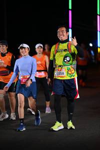 BIB: 832, 3269
                            <button type="button" onclick="openModal(20194371)" class="btn btn-primary btn-sm float-right btn-popup" data-toggle="modal" data-target=".modal-high-quality">
                        <i class="fas fa-shopping-cart"></i> Add to Cart
                    </button>
                                            <button type="button" onclick="isThisMe(20194371, true)" class="btn btn-success btn-sm float-right btn-popup btn-isme hidden" data-toggle="tooltip" data-placement="bottom" title="นี่คือรูปของคุณใช่ไหม คลิกที่นี่เพื่อเอาเข้าอัลบั้ม">
                        <i class="fas fa-plus"></i> Add to album
                    </button>
                    <button type="button" onclick="isThisMe(20194371, false)" class="btn btn-warning btn-sm float-right btn-popup btn-isnotme hidden">
                        <i class="fas fa-ban"></i> Remove from album
                    </button>