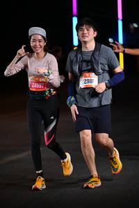 BIB: 24997, 201, 2298
                            <button type="button" onclick="openModal(20059692)" class="btn btn-primary btn-sm float-right btn-popup" data-toggle="modal" data-target=".modal-high-quality">
                        <i class="fas fa-shopping-cart"></i> Add to Cart
                    </button>
                                            <button type="button" onclick="isThisMe(20059692, true)" class="btn btn-success btn-sm float-right btn-popup btn-isme hidden" data-toggle="tooltip" data-placement="bottom" title="นี่คือรูปของคุณใช่ไหม คลิกที่นี่เพื่อเอาเข้าอัลบั้ม">
                        <i class="fas fa-plus"></i> Add to album
                    </button>
                    <button type="button" onclick="isThisMe(20059692, false)" class="btn btn-warning btn-sm float-right btn-popup btn-isnotme hidden">
                        <i class="fas fa-ban"></i> Remove from album
                    </button>