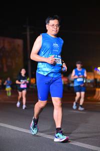 BIB: 1204, 727
                            <button type="button" onclick="openModal(20655315)" class="btn btn-primary btn-sm float-right btn-popup" data-toggle="modal" data-target=".modal-high-quality">
                        <i class="fas fa-shopping-cart"></i> Add to Cart
                    </button>
                                            <button type="button" onclick="isThisMe(20655315, true)" class="btn btn-success btn-sm float-right btn-popup btn-isme hidden" data-toggle="tooltip" data-placement="bottom" title="นี่คือรูปของคุณใช่ไหม คลิกที่นี่เพื่อเอาเข้าอัลบั้ม">
                        <i class="fas fa-plus"></i> Add to album
                    </button>
                    <button type="button" onclick="isThisMe(20655315, false)" class="btn btn-warning btn-sm float-right btn-popup btn-isnotme hidden">
                        <i class="fas fa-ban"></i> Remove from album
                    </button>