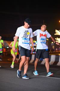 BIB: 2500, 41458, 42228
                            <button type="button" onclick="openModal(20718748)" class="btn btn-primary btn-sm float-right btn-popup" data-toggle="modal" data-target=".modal-high-quality">
                        <i class="fas fa-shopping-cart"></i> Add to Cart
                    </button>
                                            <button type="button" onclick="isThisMe(20718748, true)" class="btn btn-success btn-sm float-right btn-popup btn-isme hidden" data-toggle="tooltip" data-placement="bottom" title="นี่คือรูปของคุณใช่ไหม คลิกที่นี่เพื่อเอาเข้าอัลบั้ม">
                        <i class="fas fa-plus"></i> Add to album
                    </button>
                    <button type="button" onclick="isThisMe(20718748, false)" class="btn btn-warning btn-sm float-right btn-popup btn-isnotme hidden">
                        <i class="fas fa-ban"></i> Remove from album
                    </button>