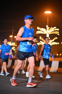 BIB: 2011, 426
                            <button type="button" onclick="openModal(20647597)" class="btn btn-primary btn-sm float-right btn-popup" data-toggle="modal" data-target=".modal-high-quality">
                        <i class="fas fa-shopping-cart"></i> Add to Cart
                    </button>
                                            <button type="button" onclick="isThisMe(20647597, true)" class="btn btn-success btn-sm float-right btn-popup btn-isme hidden" data-toggle="tooltip" data-placement="bottom" title="นี่คือรูปของคุณใช่ไหม คลิกที่นี่เพื่อเอาเข้าอัลบั้ม">
                        <i class="fas fa-plus"></i> Add to album
                    </button>
                    <button type="button" onclick="isThisMe(20647597, false)" class="btn btn-warning btn-sm float-right btn-popup btn-isnotme hidden">
                        <i class="fas fa-ban"></i> Remove from album
                    </button>