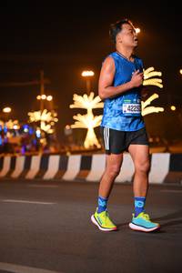 BIB: 42252
                            <button type="button" onclick="openModal(20687149)" class="btn btn-primary btn-sm float-right btn-popup" data-toggle="modal" data-target=".modal-high-quality">
                        <i class="fas fa-shopping-cart"></i> Add to Cart
                    </button>
                                            <button type="button" onclick="isThisMe(20687149, true)" class="btn btn-success btn-sm float-right btn-popup btn-isme hidden" data-toggle="tooltip" data-placement="bottom" title="นี่คือรูปของคุณใช่ไหม คลิกที่นี่เพื่อเอาเข้าอัลบั้ม">
                        <i class="fas fa-plus"></i> Add to album
                    </button>
                    <button type="button" onclick="isThisMe(20687149, false)" class="btn btn-warning btn-sm float-right btn-popup btn-isnotme hidden">
                        <i class="fas fa-ban"></i> Remove from album
                    </button>