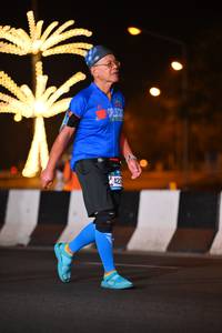 BIB: 420
                            <button type="button" onclick="openModal(20686103)" class="btn btn-primary btn-sm float-right btn-popup" data-toggle="modal" data-target=".modal-high-quality">
                        <i class="fas fa-shopping-cart"></i> Add to Cart
                    </button>
                                            <button type="button" onclick="isThisMe(20686103, true)" class="btn btn-success btn-sm float-right btn-popup btn-isme hidden" data-toggle="tooltip" data-placement="bottom" title="นี่คือรูปของคุณใช่ไหม คลิกที่นี่เพื่อเอาเข้าอัลบั้ม">
                        <i class="fas fa-plus"></i> Add to album
                    </button>
                    <button type="button" onclick="isThisMe(20686103, false)" class="btn btn-warning btn-sm float-right btn-popup btn-isnotme hidden">
                        <i class="fas fa-ban"></i> Remove from album
                    </button>