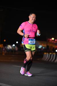 BIB: 41239
                            <button type="button" onclick="openModal(20628146)" class="btn btn-primary btn-sm float-right btn-popup" data-toggle="modal" data-target=".modal-high-quality">
                        <i class="fas fa-shopping-cart"></i> Add to Cart
                    </button>
                                            <button type="button" onclick="isThisMe(20628146, true)" class="btn btn-success btn-sm float-right btn-popup btn-isme hidden" data-toggle="tooltip" data-placement="bottom" title="นี่คือรูปของคุณใช่ไหม คลิกที่นี่เพื่อเอาเข้าอัลบั้ม">
                        <i class="fas fa-plus"></i> Add to album
                    </button>
                    <button type="button" onclick="isThisMe(20628146, false)" class="btn btn-warning btn-sm float-right btn-popup btn-isnotme hidden">
                        <i class="fas fa-ban"></i> Remove from album
                    </button>