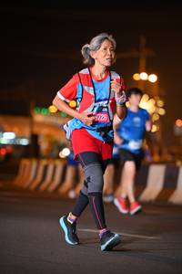 BIB: 726
                            <button type="button" onclick="openModal(20697127)" class="btn btn-primary btn-sm float-right btn-popup" data-toggle="modal" data-target=".modal-high-quality">
                        <i class="fas fa-shopping-cart"></i> Add to Cart
                    </button>
                                            <button type="button" onclick="isThisMe(20697127, true)" class="btn btn-success btn-sm float-right btn-popup btn-isme hidden" data-toggle="tooltip" data-placement="bottom" title="นี่คือรูปของคุณใช่ไหม คลิกที่นี่เพื่อเอาเข้าอัลบั้ม">
                        <i class="fas fa-plus"></i> Add to album
                    </button>
                    <button type="button" onclick="isThisMe(20697127, false)" class="btn btn-warning btn-sm float-right btn-popup btn-isnotme hidden">
                        <i class="fas fa-ban"></i> Remove from album
                    </button>