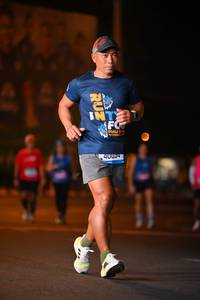 BIB: 40034
                            <button type="button" onclick="openModal(20663968)" class="btn btn-primary btn-sm float-right btn-popup" data-toggle="modal" data-target=".modal-high-quality">
                        <i class="fas fa-shopping-cart"></i> Add to Cart
                    </button>
                                            <button type="button" onclick="isThisMe(20663968, true)" class="btn btn-success btn-sm float-right btn-popup btn-isme hidden" data-toggle="tooltip" data-placement="bottom" title="นี่คือรูปของคุณใช่ไหม คลิกที่นี่เพื่อเอาเข้าอัลบั้ม">
                        <i class="fas fa-plus"></i> Add to album
                    </button>
                    <button type="button" onclick="isThisMe(20663968, false)" class="btn btn-warning btn-sm float-right btn-popup btn-isnotme hidden">
                        <i class="fas fa-ban"></i> Remove from album
                    </button>