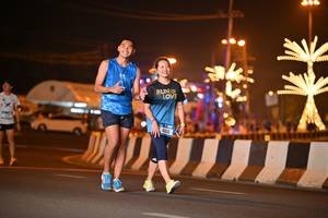 BIB: 4002
                            <button type="button" onclick="openModal(20427108)" class="btn btn-primary btn-sm float-right btn-popup" data-toggle="modal" data-target=".modal-high-quality">
                        <i class="fas fa-shopping-cart"></i> Add to Cart
                    </button>
                                            <button type="button" onclick="isThisMe(20427108, true)" class="btn btn-success btn-sm float-right btn-popup btn-isme hidden" data-toggle="tooltip" data-placement="bottom" title="นี่คือรูปของคุณใช่ไหม คลิกที่นี่เพื่อเอาเข้าอัลบั้ม">
                        <i class="fas fa-plus"></i> Add to album
                    </button>
                    <button type="button" onclick="isThisMe(20427108, false)" class="btn btn-warning btn-sm float-right btn-popup btn-isnotme hidden">
                        <i class="fas fa-ban"></i> Remove from album
                    </button>