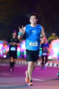 BIB: 2621, 42303
                            <button type="button" onclick="openModal(21624290)" class="btn btn-primary btn-sm float-right btn-popup" data-toggle="modal" data-target=".modal-high-quality">
                        <i class="fas fa-shopping-cart"></i> Add to Cart
                    </button>
                                            <button type="button" onclick="isThisMe(21624290, true)" class="btn btn-success btn-sm float-right btn-popup btn-isme hidden" data-toggle="tooltip" data-placement="bottom" title="นี่คือรูปของคุณใช่ไหม คลิกที่นี่เพื่อเอาเข้าอัลบั้ม">
                        <i class="fas fa-plus"></i> Add to album
                    </button>
                    <button type="button" onclick="isThisMe(21624290, false)" class="btn btn-warning btn-sm float-right btn-popup btn-isnotme hidden">
                        <i class="fas fa-ban"></i> Remove from album
                    </button>