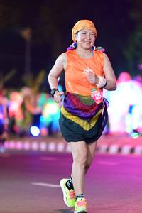 BIB: 254
                            <button type="button" onclick="openModal(21613084)" class="btn btn-primary btn-sm float-right btn-popup" data-toggle="modal" data-target=".modal-high-quality">
                        <i class="fas fa-shopping-cart"></i> Add to Cart
                    </button>
                                            <button type="button" onclick="isThisMe(21613084, true)" class="btn btn-success btn-sm float-right btn-popup btn-isme hidden" data-toggle="tooltip" data-placement="bottom" title="นี่คือรูปของคุณใช่ไหม คลิกที่นี่เพื่อเอาเข้าอัลบั้ม">
                        <i class="fas fa-plus"></i> Add to album
                    </button>
                    <button type="button" onclick="isThisMe(21613084, false)" class="btn btn-warning btn-sm float-right btn-popup btn-isnotme hidden">
                        <i class="fas fa-ban"></i> Remove from album
                    </button>