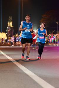 BIB: 44033, 45554
                            <button type="button" onclick="openModal(21614488)" class="btn btn-primary btn-sm float-right btn-popup" data-toggle="modal" data-target=".modal-high-quality">
                        <i class="fas fa-shopping-cart"></i> Add to Cart
                    </button>
                                            <button type="button" onclick="isThisMe(21614488, true)" class="btn btn-success btn-sm float-right btn-popup btn-isme hidden" data-toggle="tooltip" data-placement="bottom" title="นี่คือรูปของคุณใช่ไหม คลิกที่นี่เพื่อเอาเข้าอัลบั้ม">
                        <i class="fas fa-plus"></i> Add to album
                    </button>
                    <button type="button" onclick="isThisMe(21614488, false)" class="btn btn-warning btn-sm float-right btn-popup btn-isnotme hidden">
                        <i class="fas fa-ban"></i> Remove from album
                    </button>