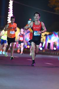 BIB: 406
                            <button type="button" onclick="openModal(21361641)" class="btn btn-primary btn-sm float-right btn-popup" data-toggle="modal" data-target=".modal-high-quality">
                        <i class="fas fa-shopping-cart"></i> Add to Cart
                    </button>
                                            <button type="button" onclick="isThisMe(21361641, true)" class="btn btn-success btn-sm float-right btn-popup btn-isme hidden" data-toggle="tooltip" data-placement="bottom" title="นี่คือรูปของคุณใช่ไหม คลิกที่นี่เพื่อเอาเข้าอัลบั้ม">
                        <i class="fas fa-plus"></i> Add to album
                    </button>
                    <button type="button" onclick="isThisMe(21361641, false)" class="btn btn-warning btn-sm float-right btn-popup btn-isnotme hidden">
                        <i class="fas fa-ban"></i> Remove from album
                    </button>