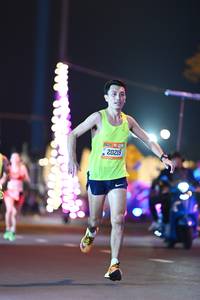 BIB: 20219
                            <button type="button" onclick="openModal(21198933)" class="btn btn-primary btn-sm float-right btn-popup" data-toggle="modal" data-target=".modal-high-quality">
                        <i class="fas fa-shopping-cart"></i> Add to Cart
                    </button>
                                            <button type="button" onclick="isThisMe(21198933, true)" class="btn btn-success btn-sm float-right btn-popup btn-isme hidden" data-toggle="tooltip" data-placement="bottom" title="นี่คือรูปของคุณใช่ไหม คลิกที่นี่เพื่อเอาเข้าอัลบั้ม">
                        <i class="fas fa-plus"></i> Add to album
                    </button>
                    <button type="button" onclick="isThisMe(21198933, false)" class="btn btn-warning btn-sm float-right btn-popup btn-isnotme hidden">
                        <i class="fas fa-ban"></i> Remove from album
                    </button>