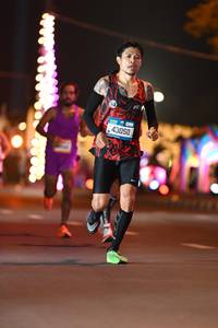 BIB: 43050
                            <button type="button" onclick="openModal(21210730)" class="btn btn-primary btn-sm float-right btn-popup" data-toggle="modal" data-target=".modal-high-quality">
                        <i class="fas fa-shopping-cart"></i> Add to Cart
                    </button>
                                            <button type="button" onclick="isThisMe(21210730, true)" class="btn btn-success btn-sm float-right btn-popup btn-isme hidden" data-toggle="tooltip" data-placement="bottom" title="นี่คือรูปของคุณใช่ไหม คลิกที่นี่เพื่อเอาเข้าอัลบั้ม">
                        <i class="fas fa-plus"></i> Add to album
                    </button>
                    <button type="button" onclick="isThisMe(21210730, false)" class="btn btn-warning btn-sm float-right btn-popup btn-isnotme hidden">
                        <i class="fas fa-ban"></i> Remove from album
                    </button>