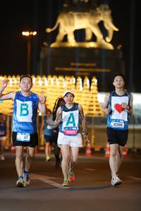 BIB: 117, 45825, 42088
                            <button type="button" onclick="openModal(20327615)" class="btn btn-primary btn-sm float-right btn-popup" data-toggle="modal" data-target=".modal-high-quality">
                        <i class="fas fa-shopping-cart"></i> Add to Cart
                    </button>
                                            <button type="button" onclick="isThisMe(20327615, true)" class="btn btn-success btn-sm float-right btn-popup btn-isme hidden" data-toggle="tooltip" data-placement="bottom" title="นี่คือรูปของคุณใช่ไหม คลิกที่นี่เพื่อเอาเข้าอัลบั้ม">
                        <i class="fas fa-plus"></i> Add to album
                    </button>
                    <button type="button" onclick="isThisMe(20327615, false)" class="btn btn-warning btn-sm float-right btn-popup btn-isnotme hidden">
                        <i class="fas fa-ban"></i> Remove from album
                    </button>
