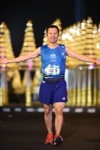 BIB: 1071, 41309
                            <button type="button" onclick="openModal(20669804)" class="btn btn-primary btn-sm float-right btn-popup" data-toggle="modal" data-target=".modal-high-quality">
                        <i class="fas fa-shopping-cart"></i> Add to Cart
                    </button>
                                            <button type="button" onclick="isThisMe(20669804, true)" class="btn btn-success btn-sm float-right btn-popup btn-isme hidden" data-toggle="tooltip" data-placement="bottom" title="นี่คือรูปของคุณใช่ไหม คลิกที่นี่เพื่อเอาเข้าอัลบั้ม">
                        <i class="fas fa-plus"></i> Add to album
                    </button>
                    <button type="button" onclick="isThisMe(20669804, false)" class="btn btn-warning btn-sm float-right btn-popup btn-isnotme hidden">
                        <i class="fas fa-ban"></i> Remove from album
                    </button>