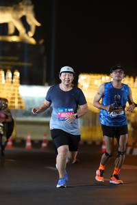 BIB: 46024, 42805
                            <button type="button" onclick="openModal(20379817)" class="btn btn-primary btn-sm float-right btn-popup" data-toggle="modal" data-target=".modal-high-quality">
                        <i class="fas fa-shopping-cart"></i> Add to Cart
                    </button>
                                            <button type="button" onclick="isThisMe(20379817, true)" class="btn btn-success btn-sm float-right btn-popup btn-isme hidden" data-toggle="tooltip" data-placement="bottom" title="นี่คือรูปของคุณใช่ไหม คลิกที่นี่เพื่อเอาเข้าอัลบั้ม">
                        <i class="fas fa-plus"></i> Add to album
                    </button>
                    <button type="button" onclick="isThisMe(20379817, false)" class="btn btn-warning btn-sm float-right btn-popup btn-isnotme hidden">
                        <i class="fas fa-ban"></i> Remove from album
                    </button>