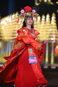 BIB: 68423
                            <button type="button" onclick="openModal(20647219)" class="btn btn-primary btn-sm float-right btn-popup" data-toggle="modal" data-target=".modal-high-quality">
                        <i class="fas fa-shopping-cart"></i> Add to Cart
                    </button>
                                            <button type="button" onclick="isThisMe(20647219, true)" class="btn btn-success btn-sm float-right btn-popup btn-isme hidden" data-toggle="tooltip" data-placement="bottom" title="นี่คือรูปของคุณใช่ไหม คลิกที่นี่เพื่อเอาเข้าอัลบั้ม">
                        <i class="fas fa-plus"></i> Add to album
                    </button>
                    <button type="button" onclick="isThisMe(20647219, false)" class="btn btn-warning btn-sm float-right btn-popup btn-isnotme hidden">
                        <i class="fas fa-ban"></i> Remove from album
                    </button>