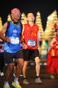 BIB: 42835, 43217
                            <button type="button" onclick="openModal(20645540)" class="btn btn-primary btn-sm float-right btn-popup" data-toggle="modal" data-target=".modal-high-quality">
                        <i class="fas fa-shopping-cart"></i> Add to Cart
                    </button>
                                            <button type="button" onclick="isThisMe(20645540, true)" class="btn btn-success btn-sm float-right btn-popup btn-isme hidden" data-toggle="tooltip" data-placement="bottom" title="นี่คือรูปของคุณใช่ไหม คลิกที่นี่เพื่อเอาเข้าอัลบั้ม">
                        <i class="fas fa-plus"></i> Add to album
                    </button>
                    <button type="button" onclick="isThisMe(20645540, false)" class="btn btn-warning btn-sm float-right btn-popup btn-isnotme hidden">
                        <i class="fas fa-ban"></i> Remove from album
                    </button>