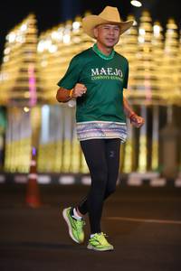 BIB: 6000000
                            <button type="button" onclick="openModal(20662135)" class="btn btn-primary btn-sm float-right btn-popup" data-toggle="modal" data-target=".modal-high-quality">
                        <i class="fas fa-shopping-cart"></i> Add to Cart
                    </button>
                                            <button type="button" onclick="isThisMe(20662135, true)" class="btn btn-success btn-sm float-right btn-popup btn-isme hidden" data-toggle="tooltip" data-placement="bottom" title="นี่คือรูปของคุณใช่ไหม คลิกที่นี่เพื่อเอาเข้าอัลบั้ม">
                        <i class="fas fa-plus"></i> Add to album
                    </button>
                    <button type="button" onclick="isThisMe(20662135, false)" class="btn btn-warning btn-sm float-right btn-popup btn-isnotme hidden">
                        <i class="fas fa-ban"></i> Remove from album
                    </button>