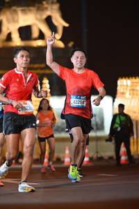 BIB: 42254
                            <button type="button" onclick="openModal(20249920)" class="btn btn-primary btn-sm float-right btn-popup" data-toggle="modal" data-target=".modal-high-quality">
                        <i class="fas fa-shopping-cart"></i> Add to Cart
                    </button>
                                            <button type="button" onclick="isThisMe(20249920, true)" class="btn btn-success btn-sm float-right btn-popup btn-isme hidden" data-toggle="tooltip" data-placement="bottom" title="นี่คือรูปของคุณใช่ไหม คลิกที่นี่เพื่อเอาเข้าอัลบั้ม">
                        <i class="fas fa-plus"></i> Add to album
                    </button>
                    <button type="button" onclick="isThisMe(20249920, false)" class="btn btn-warning btn-sm float-right btn-popup btn-isnotme hidden">
                        <i class="fas fa-ban"></i> Remove from album
                    </button>