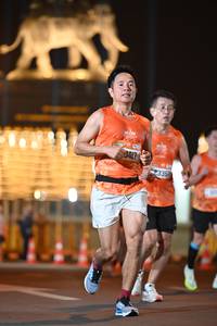 BIB: 3417, 23357
                            <button type="button" onclick="openModal(20138205)" class="btn btn-primary btn-sm float-right btn-popup" data-toggle="modal" data-target=".modal-high-quality">
                        <i class="fas fa-shopping-cart"></i> Add to Cart
                    </button>
                                            <button type="button" onclick="isThisMe(20138205, true)" class="btn btn-success btn-sm float-right btn-popup btn-isme hidden" data-toggle="tooltip" data-placement="bottom" title="นี่คือรูปของคุณใช่ไหม คลิกที่นี่เพื่อเอาเข้าอัลบั้ม">
                        <i class="fas fa-plus"></i> Add to album
                    </button>
                    <button type="button" onclick="isThisMe(20138205, false)" class="btn btn-warning btn-sm float-right btn-popup btn-isnotme hidden">
                        <i class="fas fa-ban"></i> Remove from album
                    </button>