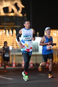 BIB: 40899, 2278
                            <button type="button" onclick="openModal(20149418)" class="btn btn-primary btn-sm float-right btn-popup" data-toggle="modal" data-target=".modal-high-quality">
                        <i class="fas fa-shopping-cart"></i> Add to Cart
                    </button>
                                            <button type="button" onclick="isThisMe(20149418, true)" class="btn btn-success btn-sm float-right btn-popup btn-isme hidden" data-toggle="tooltip" data-placement="bottom" title="นี่คือรูปของคุณใช่ไหม คลิกที่นี่เพื่อเอาเข้าอัลบั้ม">
                        <i class="fas fa-plus"></i> Add to album
                    </button>
                    <button type="button" onclick="isThisMe(20149418, false)" class="btn btn-warning btn-sm float-right btn-popup btn-isnotme hidden">
                        <i class="fas fa-ban"></i> Remove from album
                    </button>