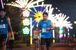 BIB: 82404, 42431
                            <button type="button" onclick="openModal(21509929)" class="btn btn-primary btn-sm float-right btn-popup" data-toggle="modal" data-target=".modal-high-quality">
                        <i class="fas fa-shopping-cart"></i> Add to Cart
                    </button>
                                            <button type="button" onclick="isThisMe(21509929, true)" class="btn btn-success btn-sm float-right btn-popup btn-isme hidden" data-toggle="tooltip" data-placement="bottom" title="นี่คือรูปของคุณใช่ไหม คลิกที่นี่เพื่อเอาเข้าอัลบั้ม">
                        <i class="fas fa-plus"></i> Add to album
                    </button>
                    <button type="button" onclick="isThisMe(21509929, false)" class="btn btn-warning btn-sm float-right btn-popup btn-isnotme hidden">
                        <i class="fas fa-ban"></i> Remove from album
                    </button>